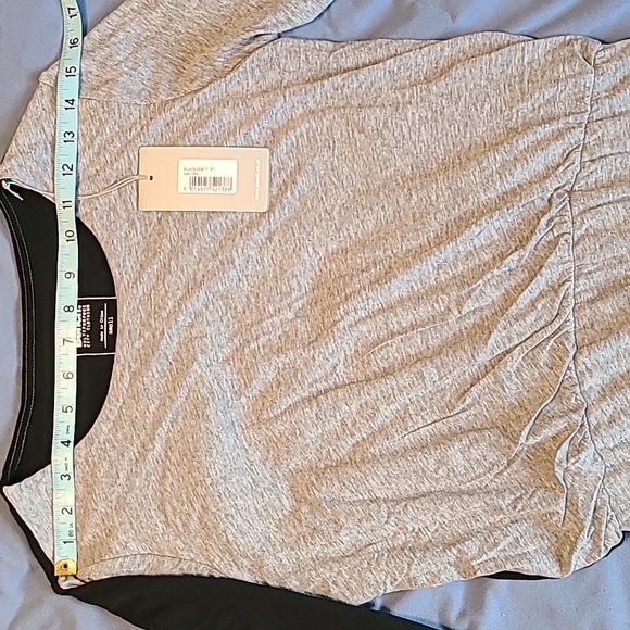 Bench Women's T-shirt dress small black/gray NWT long sleeve lined - Picture 5 of 9